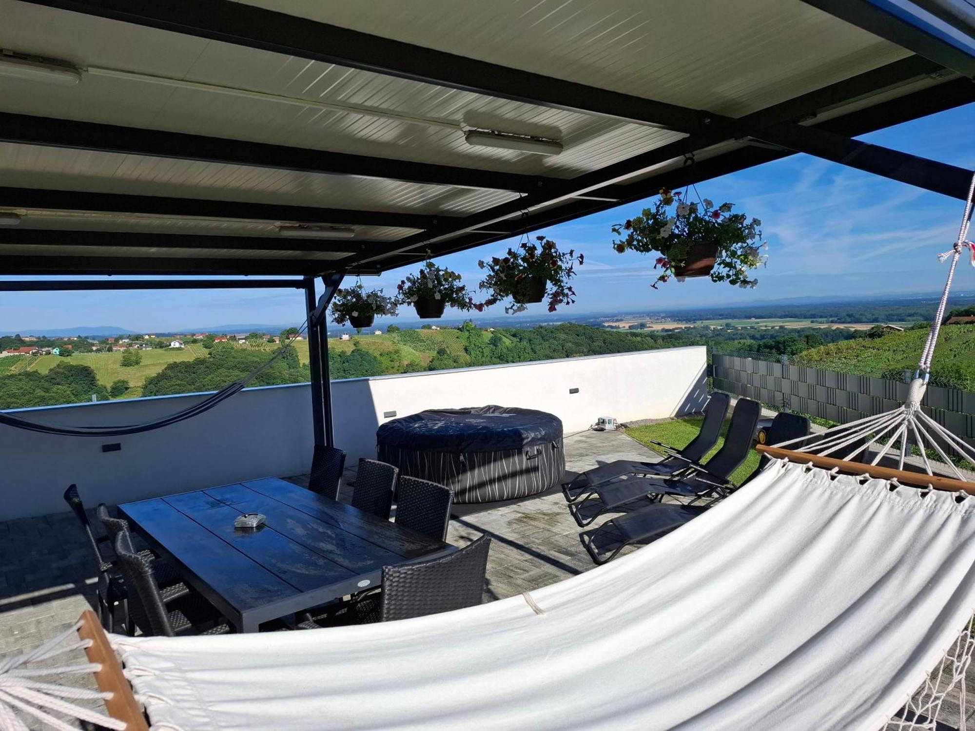 Kuca Za Odmor Kodba Villa Strigova Ngoại thất bức ảnh